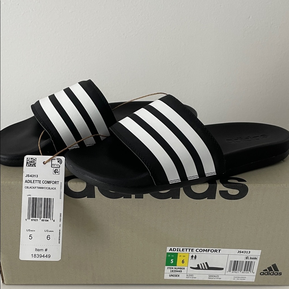 adidas Adeletti Size Men 5 /Women 6 Comfort Slide Sandals, Black & White / Z5